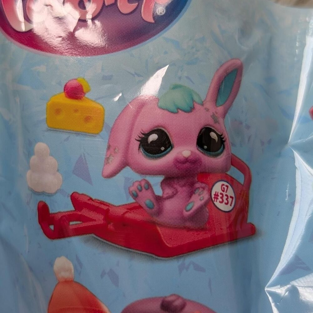 LPS Littlest Pet Shop Sleigh All Day G7 Pink Bunny Rabbit #337 Blind Bag
